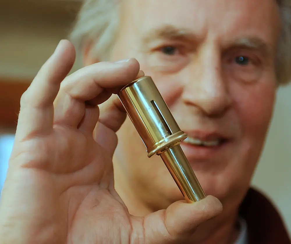 Meister Joachim Dölling mit einem MZG